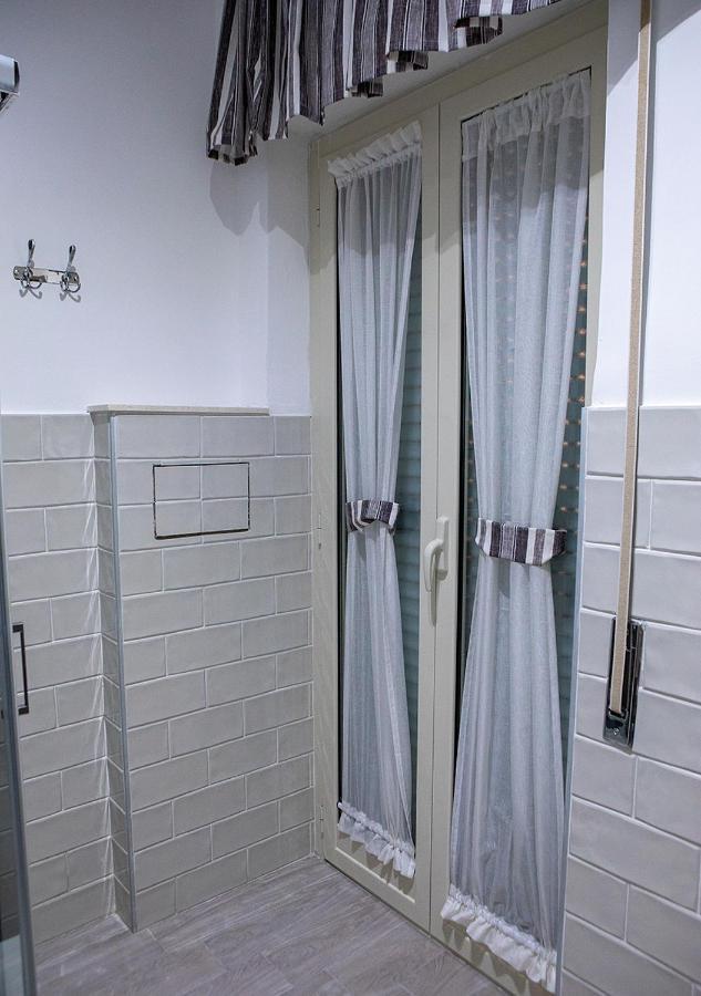 Zuroli Suite Napels Buitenkant foto